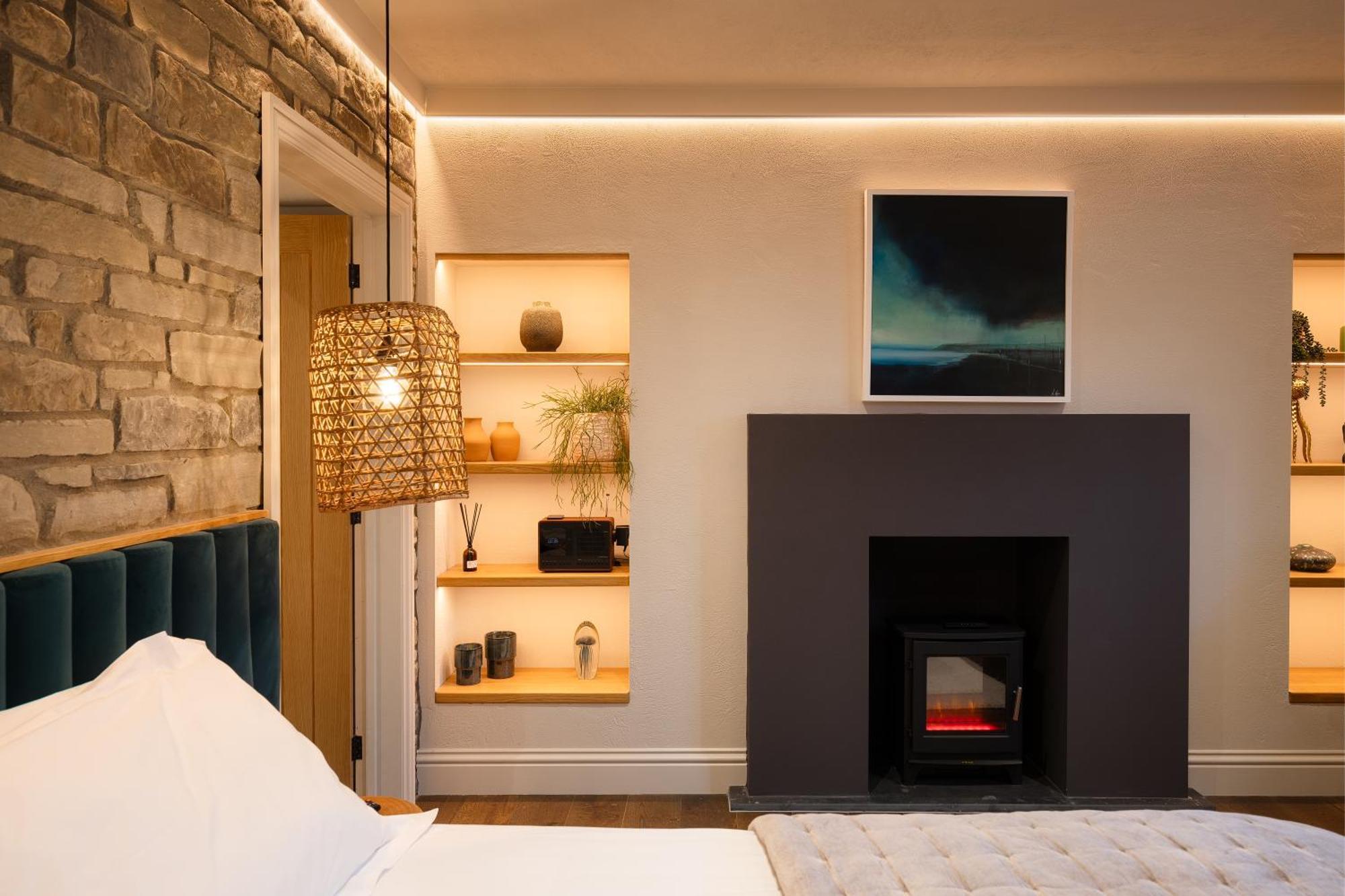 Hive Townhouse Hotel Aberaeron Exterior photo